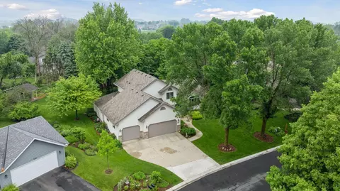 1378 Dunsmore Dr, Waconia, MN 55387