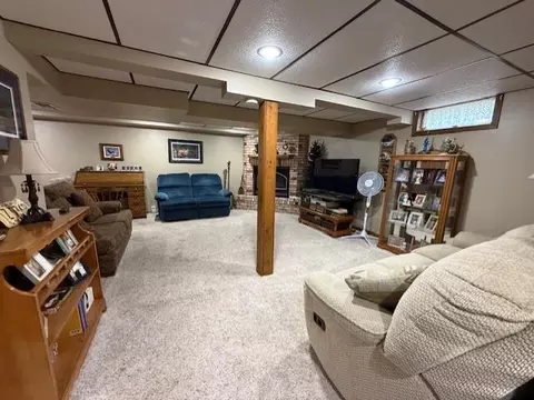 688 Miller Ave, Windom, MN 56101 photo 24