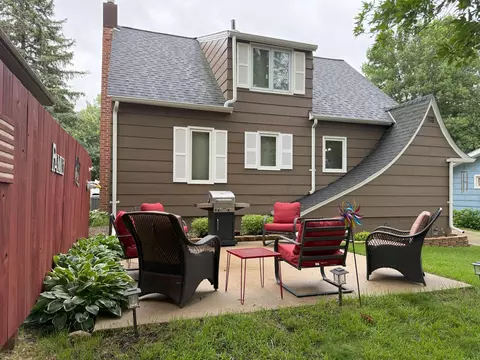 688 Miller Ave, Windom, MN 56101 photo 4