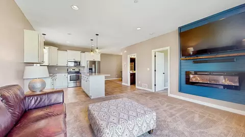 405 Meadow Ln, Young America, MN 55397