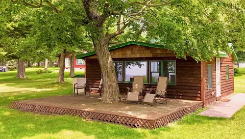 21393 324th Pl, Isle, MN 56342