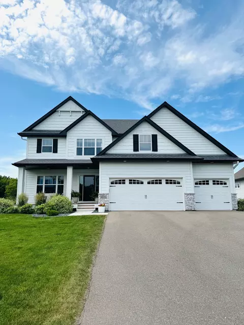 4836 Bennett St SE, Prior Lake, MN 55372