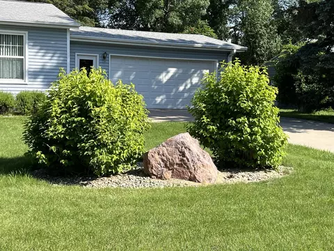 Exterior - 1717 Langley St, Windom, MN 56101 photo 3 of 12