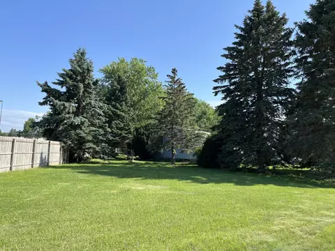 Exterior - 1717 Langley St, Windom, MN 56101 photo 12 of 12