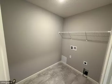 2725 Iverson, Saint Michael, MN 55376 photo 17