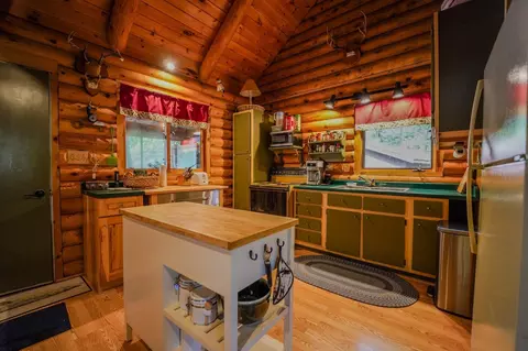 Kitchen - 5713 Pine Is N, Tower, MN 55790 photo 1 of 3