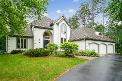 7005 Valley View Rd, Edina, MN 55439