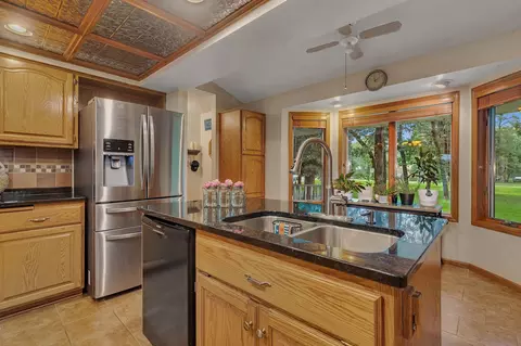 Kitchen - 24121 County Road 75, Saint Augusta, MN 56301 photo 6 of 7