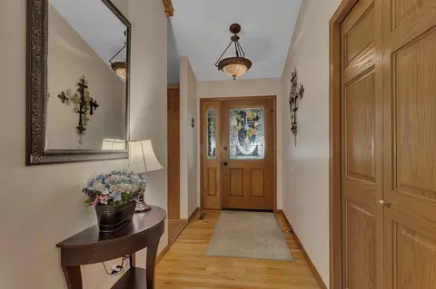 Entry Way - 24121 County Road 75, Saint Augusta, MN 56301 photo 3 of 6
