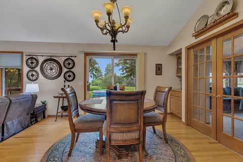 Dining - 24121 County Road 75, Saint Augusta, MN 56301 photo 1 of 4