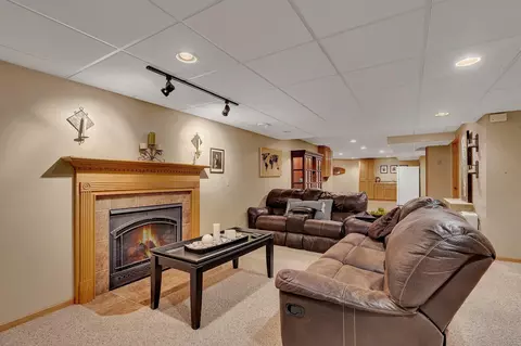 Living - 24121 County Road 75, Saint Augusta, MN 56301 photo 8 of 8