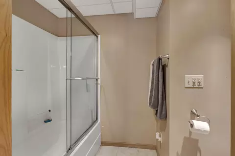 Bath - 24121 County Road 75, Saint Augusta, MN 56301 photo 7 of 7