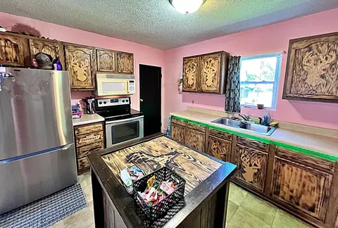 Kitchen - 603 S 10th St, Brainerd, MN 56401 photo 1 of 3
