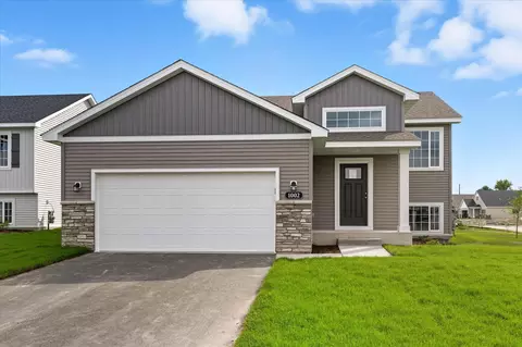 1002 Brandenburg Cir, Waverly, MN 55390