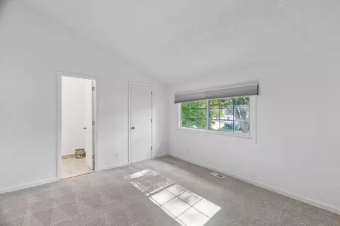Bedroom - 1645 River Bluff Ct #93, Eagan, MN 55121 photo 7 of 9