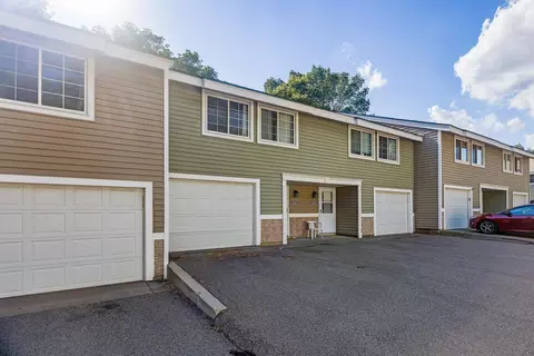Exterior - 1645 River Bluff Ct #93, Eagan, MN 55121 photo 2 of 6