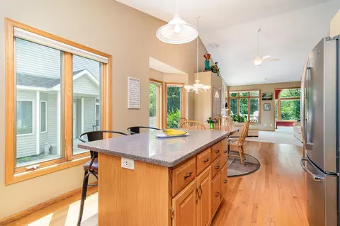 12440 Eagle Cir NW, Coon Rapids, MN 55448 photo 11