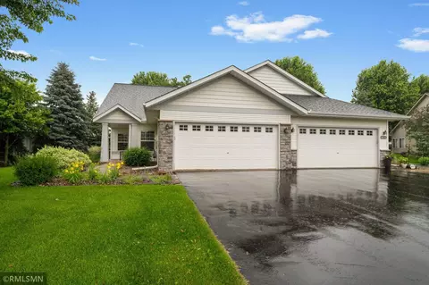 20177 Farnham Ln N, Forest Lake, MN 55025