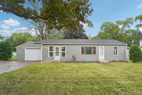 5343 Saint Stephens St, Mounds View, MN 55112