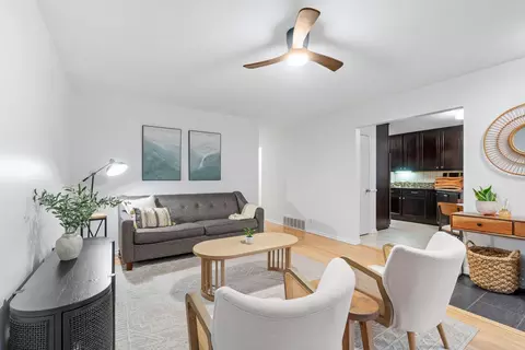 3049 Maryland Ave S, Saint Louis Park, MN 55426