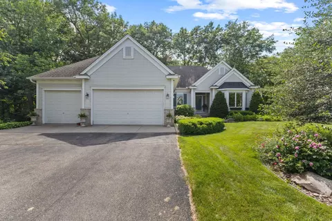 9685 Trillium Ct N, Champlin, MN 55316 photo 2