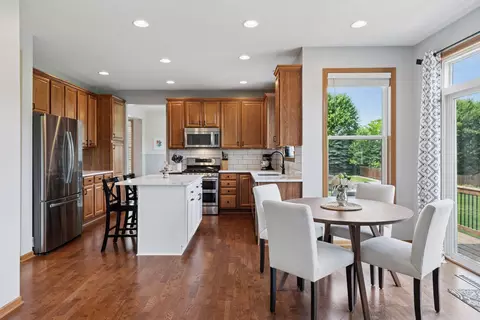 2034 Schoolmaster Dr, Chaska, MN 55318 photo 6