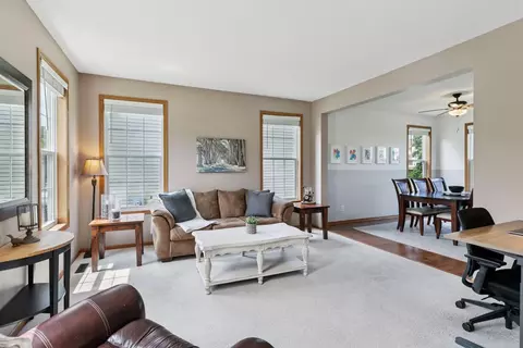2034 Schoolmaster Dr, Chaska, MN 55318 photo 15
