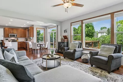 2034 Schoolmaster Dr, Chaska, MN 55318 photo 12
