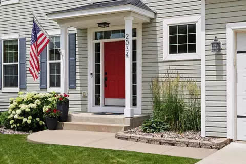 2034 Schoolmaster Dr, Chaska, MN 55318 photo 38