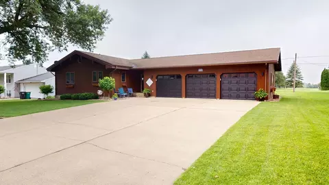2017 Highland Ave, Albert Lea, MN 56007