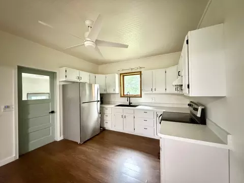 Kitchen - 10502 573rd Ave, Mapleton, MN 56065 photo 1 of 2