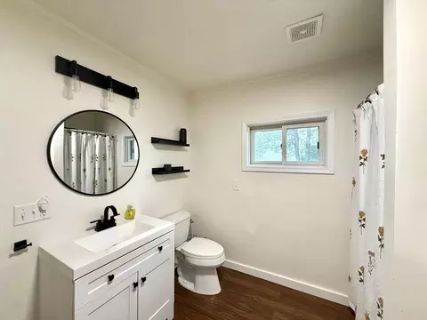 Bath - 10502 573rd Ave, Mapleton, MN 56065 photo 1 of 1