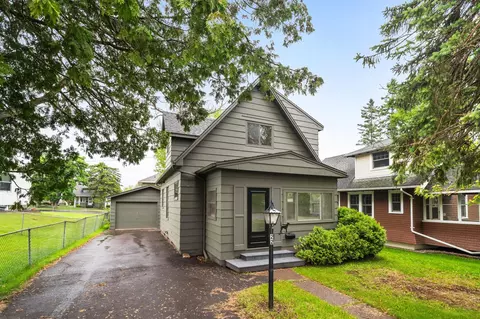 22 S 54th Ave E, Duluth, MN 55804 photo 1