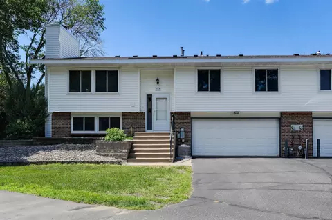 564 98th Ln NE, Blaine, MN 55434