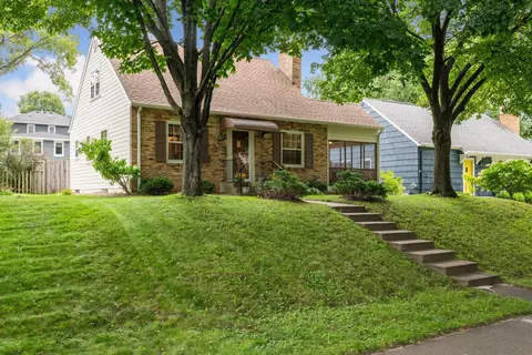 5525 Cumberland Rd, Minneapolis, MN 55410