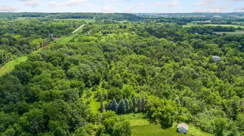 Nnn Glen Circle, River Falls, WI 54022