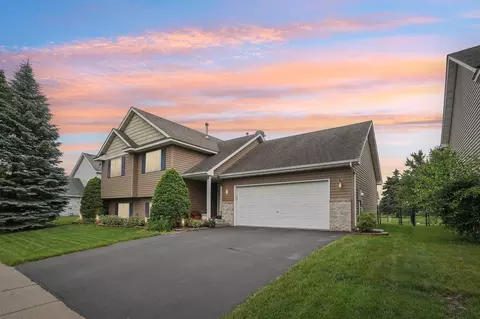 1312 Locust St, Farmington, MN 55024