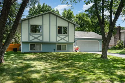 13113 Hastings St NE, Blaine, MN 55449