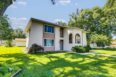 4403 124th St W, Savage, MN 55378