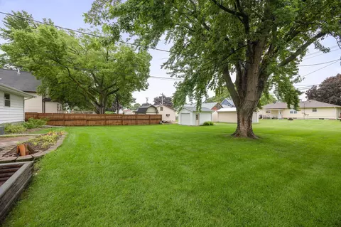 1922 11th St E, Glencoe, MN 55336 photo 21