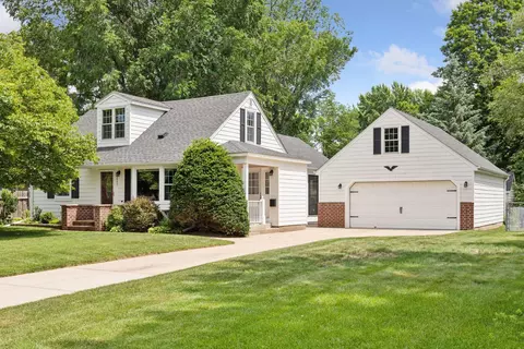 8625 Washburn Ave S, Bloomington, MN 55431