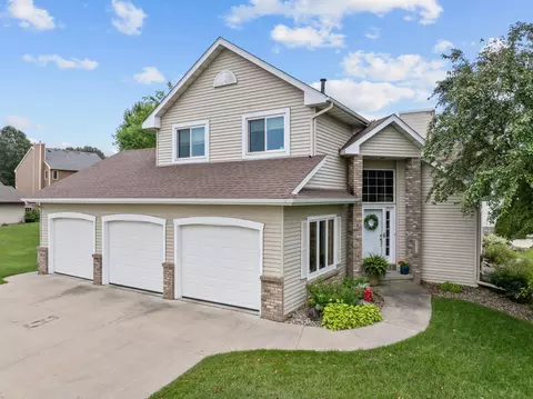 330 11th St NW, Byron, MN 55920