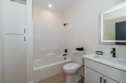 3733 London Rd #15, Duluth, MN 55804 photo 6