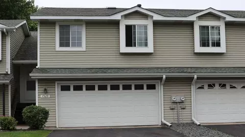 7529 15th Street Ln N, Oakdale, MN 55128