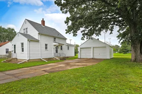 913 12th Ave SE, Austin, MN 55912 photo 5