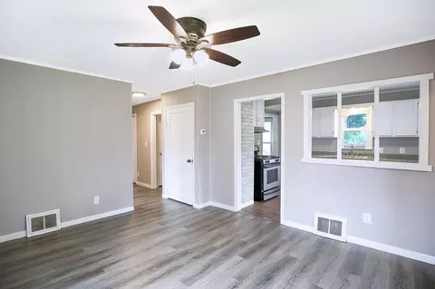 913 12th Ave SE, Austin, MN 55912 photo 17