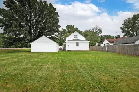913 12th Ave SE, Austin, MN 55912 photo 8