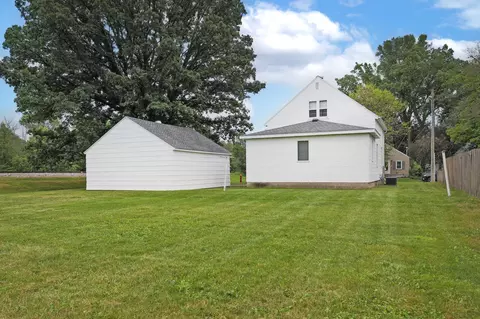 913 12th Ave SE, Austin, MN 55912 photo 9