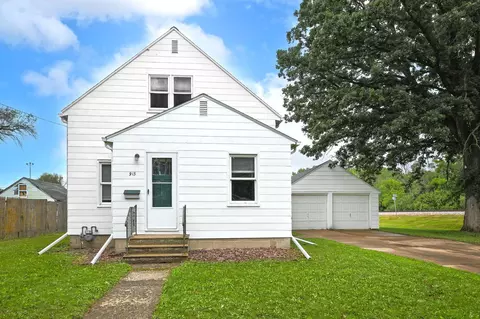 913 12th Ave SE, Austin, MN 55912 photo 3