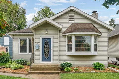 411 Blue Earth St, Mankato, MN 56001
